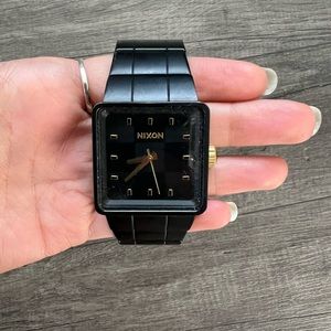 Mens Nixon watch